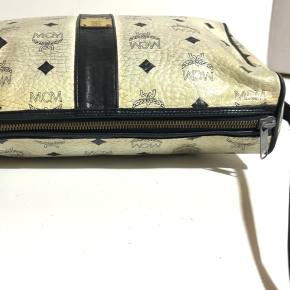 MCM vintage Cream and Black Crossbody Bag - Picture 12 of 15